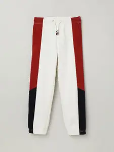 Tommy Hilfiger Boys Colourblocked Mid-Rise Joggers