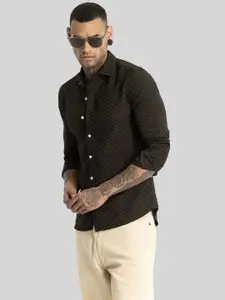 Snitch Men Smart Slim Fit Opaque Printed Casual Shirt