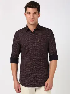 Peter England Men Slim Fit Opaque Printed Casual Shirt