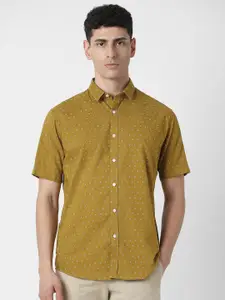 V Dot Men Slim Fit Floral Opaque Printed Party Shirt