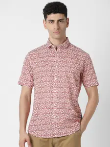 V Dot Men Slim Fit Floral Opaque Printed Party Shirt