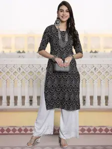 7Threads Women Printed Cold-Shoulder Sleeves Thread Work Floral Crepe Kurta