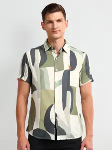 U.S. Polo Assn. Denim Co. Men Classic Slim Fit Opaque Striped Casual Shirt