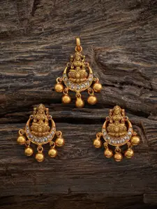 Kushal's Fashion Jewellery Embellished Bridal 92.5 Silver Gold-Plated Temple Pendant Set