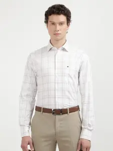 Tommy Hilfiger Men Spread Collar Tartan Checked Cotton Casual Shirt