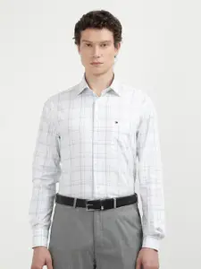 Tommy Hilfiger Men Spread Collar Grid Tattersall Checked Cotton Casual Shirt
