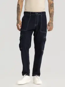 Snitch Men Loose Relaxed Fit Low-Rise Stretchable Cotton Cargo Jeans