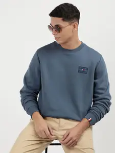 Tommy Hilfiger Men Solid Round Neck Sweatshirt