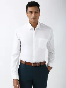 Peter England Men Classic Spread Collar Geometric Printed Cotton Formal Shirt