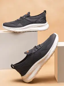 HRX by Hrithik Roshan Men Mesh Flyknit Running Shoes