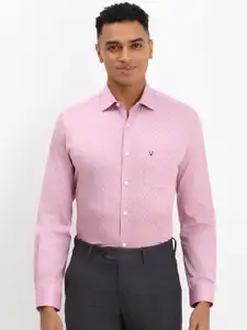 Allen Solly Men Spread Collar Geometric Printed Cotton Slim Fit Formal Shirt