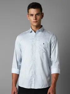 Louis Philippe Sport Men Slim Fit Opaque Printed Casual Shirt