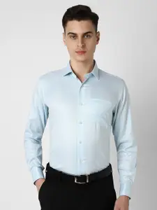 Van Heusen Men Spread Collar Solid Cotton Formal Shirt
