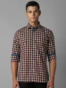 Louis Philippe Sport Men Spread Collar Tartan Checked Cotton Slim Fit Casual Shirt