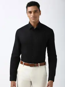 Peter England Men Classic Spread Collar Solid Cotton Formal Shirt