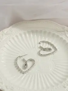 KRENOZ Heart Shaped Studs Earrings