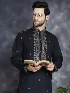 Jompers Floral Embroidered Regular Sequinned Kurta With Pyjamas