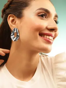 Priyaasi Silver-Plated Contemporary Studs