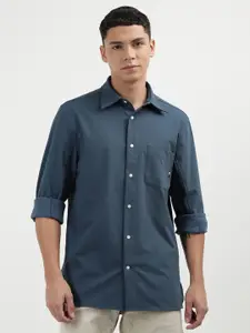 Tommy Hilfiger Men Spread Collar Solid Casual Shirt