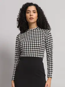 Dream Beauty Fashion Women Abstract Printed Round Neck Top