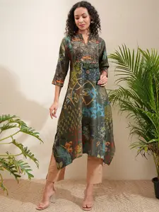 Vishudh Women Floral Printed Mandarin Collar A Line Kurta