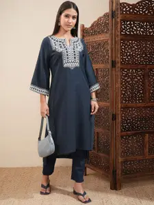 Vishudh Floral Embroidered Thread Work Straight Kurta