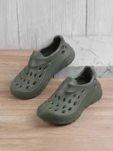 WALKWAY by Metro Men Synthetic Clogs Sandals