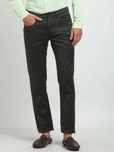 Turtle Men Narrow Tapered Fit Stretchable Jeans