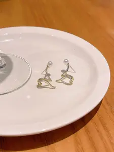 KRENOZ Gold Plated Classic Pearls Earcuffs