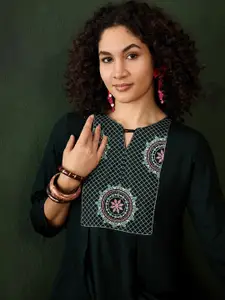 Sangria Women Floral Embroidered Round Neck Top