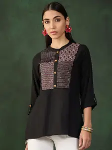 Sangria Women Ethnic Motifs Embroidered Mandarin Collar Top