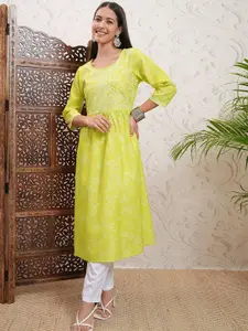 Vishudh Green Floral Printed Round Neck Gathered Waist A-Line Kurta