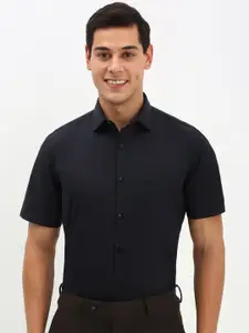 Allen Solly Men Spread Collar Solid Cotton Slim Fit Formal Shirt