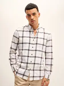 THE BEAR HOUSE Men Slim Fit Checked Casual Shirt