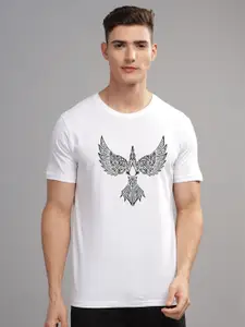 ADRO Men Typography Printed Applique T-shirt