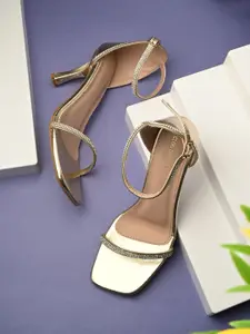 CLOG LONDON Women Embellished Slim Heel Sandals