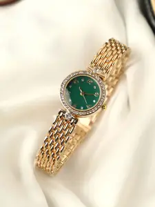 HAUTE SAUCE by  Campus Sutra HAUTE SAUCE by Campus Sutra Women Embellished Dial & Stainless Steel Bracelet Style Straps Analogue Watch