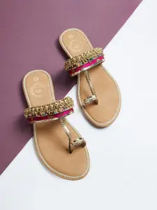 Melange by Lifestyle Women Ethnic Embellished One Toe Flats