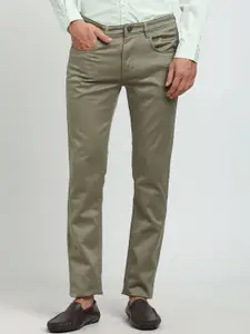 Turtle Men Narrow Tapered Fit Mid-Rise Cotton Stretchable Jeans