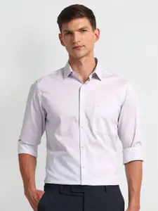 Arrow Men Modern Spread Collar Geometric Printed Cotton Slim Fit Formal Shirt