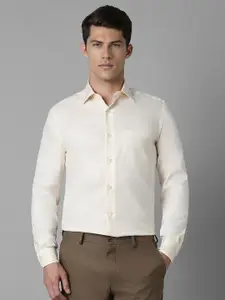 Louis Philippe Men Classic Spread Collar Solid Cotton Formal Shirt