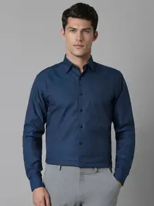 Louis Philippe Men Spread Collar Geometric Printed Cotton Slim Fit Formal Shirt