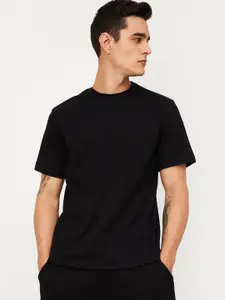 max Men Solid Round Neck Cotton T-Shirt