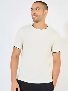 Styli Men Basic Pique Crew Neck Ringer T-Shirt