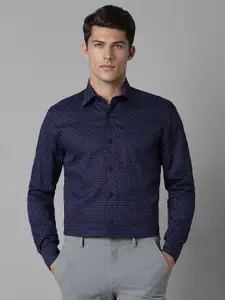Louis Philippe Men Classic Spread Collar Micro Ditsy Printed Cotton Formal Shirt