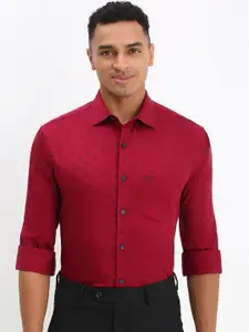 Allen Solly Men Spread Collar Solid Cotton Slim Fit Formal Shirt