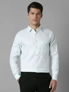 Louis Philippe Men Spread Collar Solid Cotton Slim Fit Formal Shirt