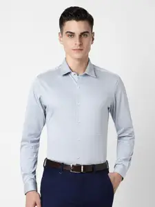 V Dot Men Spread Collar Geometric Printed Cotton Slim Fit Party Shirt