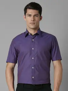 Louis Philippe Men Classic Spread Collar Geometric Printed Cotton Formal Shirt