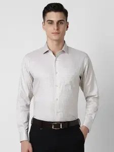 Van Heusen Men Spread Collar Micro Checked Cotton Formal Shirt